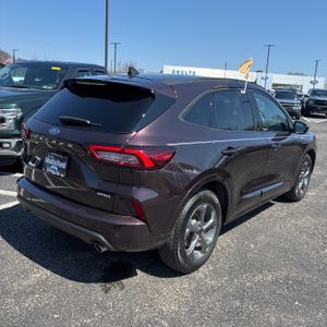 FORD ESCAPE ST-LINE - 8