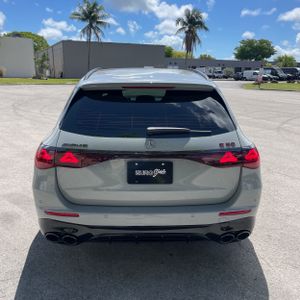 MERCEDES-BENZ E-CLASS - 7