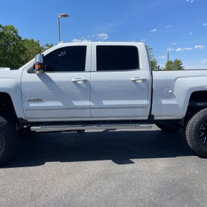 CHEVROLET SILVERADO 2500HD HIGH COUNTRY - 4
