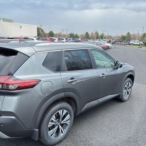 NISSAN ROGUE SV - 9