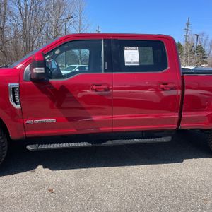 FORD F-250 LARIAT - 4