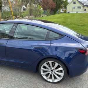 TESLA MODEL 3 BASE - 6