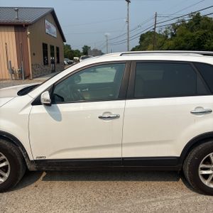 صورة 4 لـ 2015 KIA SORENTO LX