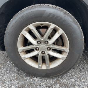 2015 KIA SORENTO LX — миниатюра 14