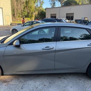 HYUNDAI ELANTRA SEL CONVENIENCE - 4