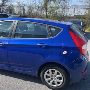 HYUNDAI ACCENT GS - 6