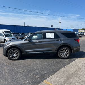 صورة 3 لـ 2025 FORD EXPLORER PLATINUM