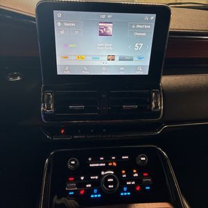 2020 Lincoln NAVIGATOR RESERVE — миниатюра 37