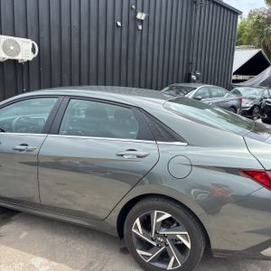 HYUNDAI ELANTRA SEL CONVENIENCE - 6