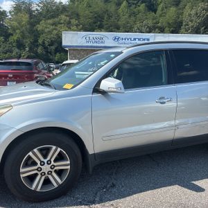 صورة 2 لـ 2015 Chevrolet TRAVERSE LT