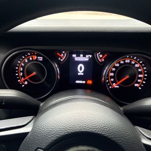 صورة مصغرة 39 لـ 2020 JEEP GLADIATOR SPORT
