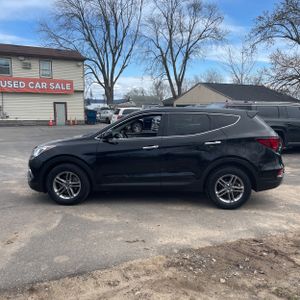 HYUNDAI SANTA FE - 3