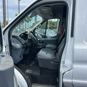 2019 FORD TRANSIT 150 — миниатюра 31