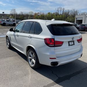 BMW X5 XDRIVE50I - 5