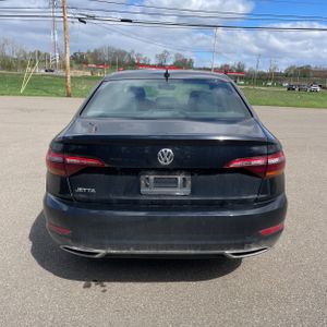 VOLKSWAGEN JETTA R-LINE - 7