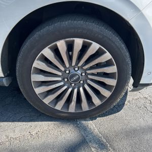 2018 Lincoln NAVIGATOR RESERVE — фото 20