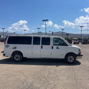 2004 Chevrolet EXPRESS 照片 10