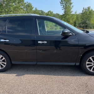 2015 Nissan PATHFINDER SV 缩略图 11