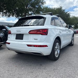 AUDI Q5 2.0T PREMIUM - 8