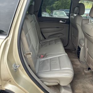 2011 JEEP GRAND CHEROKEE LAREDO — миниатюра 35