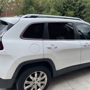 JEEP CHEROKEE LIMITED - 9