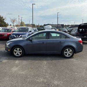 CHEVROLET CRUZE 1LT AUTO - 3