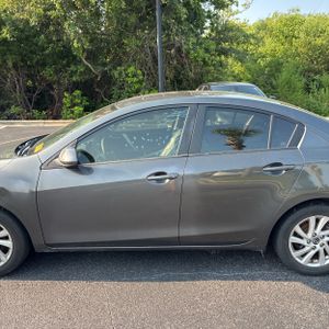 2013 Mazda MAZDA3 I GRAND TOURING — фото 3