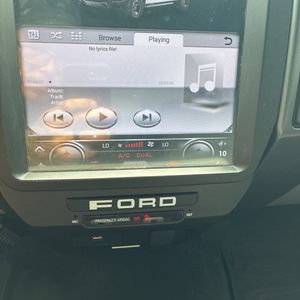 صورة مصغرة 40 لـ 2017 FORD F-150 XLT