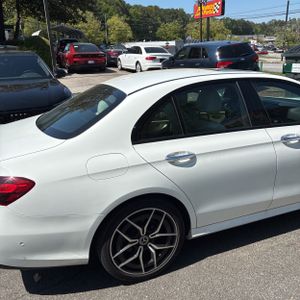 MERCEDES-BENZ E-CLASS - 9