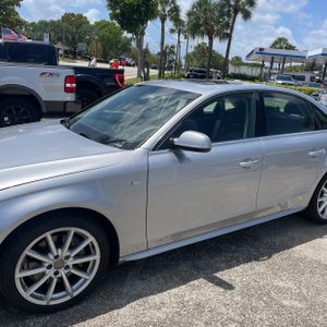 AUDI A4 2.0T PREMIUM - 2