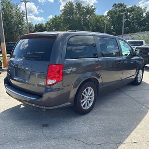 DODGE GRAND CARAVAN SXT - 8