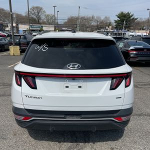 HYUNDAI TUCSON SEL - 7