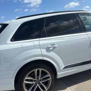 AUDI Q7 3.0T PREMIUM - 9