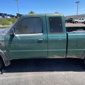 FORD RANGER XLT - 4