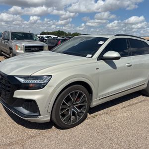 صورة 2 لـ 2023 AUDI Q8 PRESTIGE