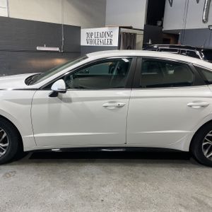 HYUNDAI SONATA SEL - 4