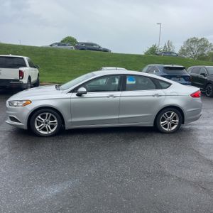 FORD FUSION SE - 3