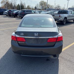 HONDA ACCORD LX - 7