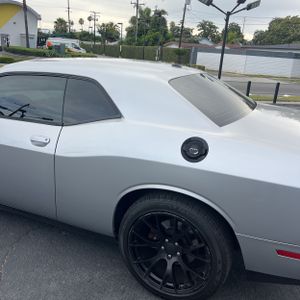 Dodge Challenger R/T - 6