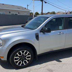 FORD MAVERICK LARIAT - 2