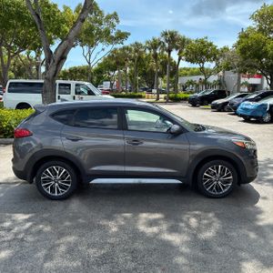 صورة 10 لـ 2020 Hyundai TUCSON SEL