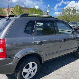 HYUNDAI TUCSON GLS - 9