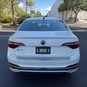 VOLKSWAGEN JETTA SEL - 7