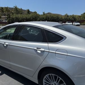 FORD FUSION SE - 6