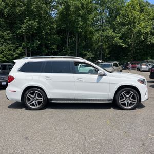 صورة 10 لـ 2019 Mercedes-BENZ GLS