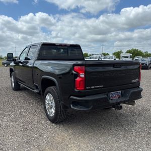 CHEVROLET SILVERADO 2500HD HIGH COUNTRY - 5