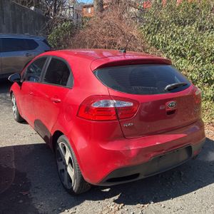 KIA RIO 5-DOOR SX - 5