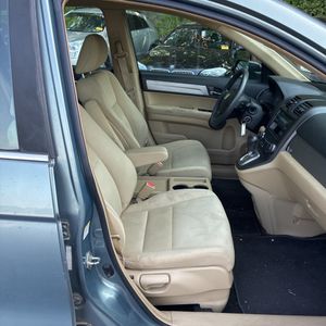 2010 Honda CR-V LX thumbnail 32