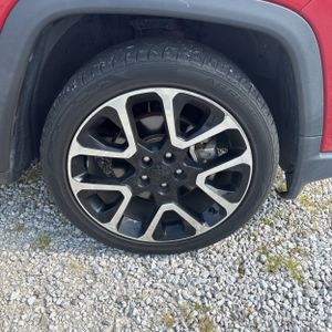 2019 JEEP COMPASS LIMITED — миниатюра 20