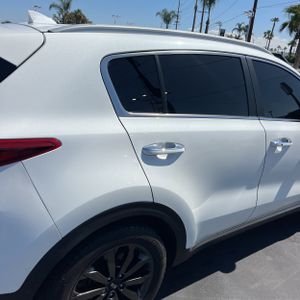 KIA SPORTAGE EX - 9